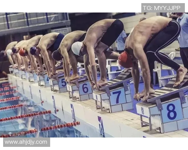 自由泳技巧全面解析助你轻松提高游泳速度与耐力 自由泳技巧全面解析助你轻松提高游泳速度与耐力